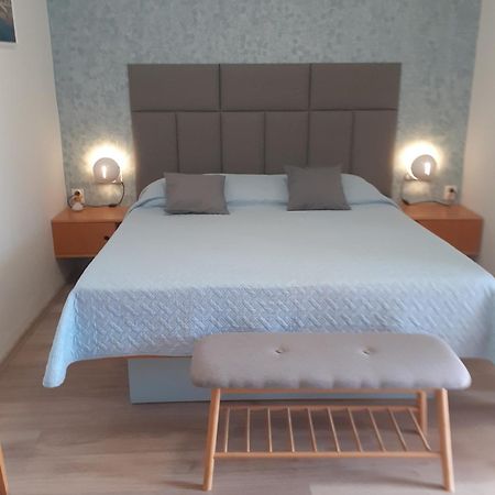 Guesthouse Apartment Bozica 볼 외부 사진
