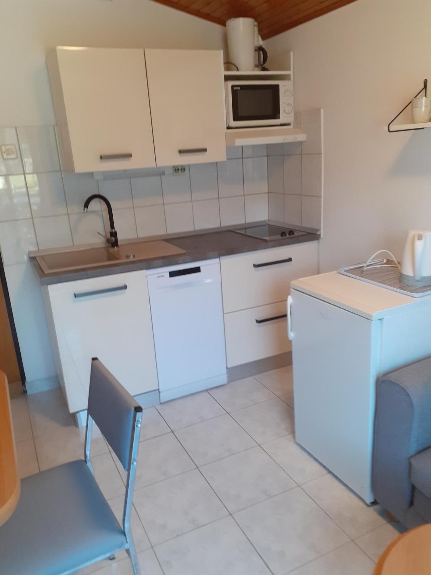 Guesthouse Apartment Bozica 볼 외부 사진