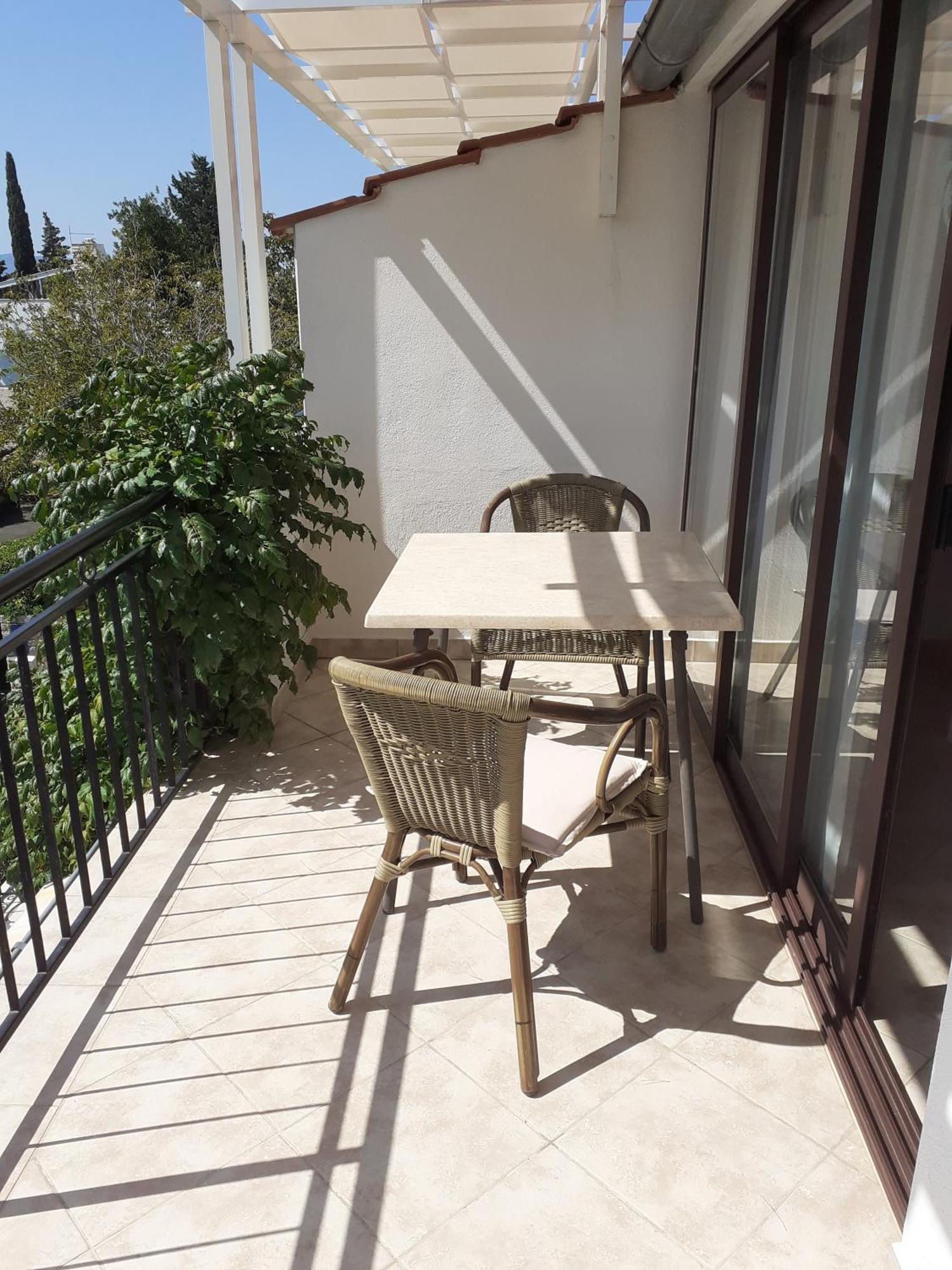 Guesthouse Apartment Bozica 볼 외부 사진
